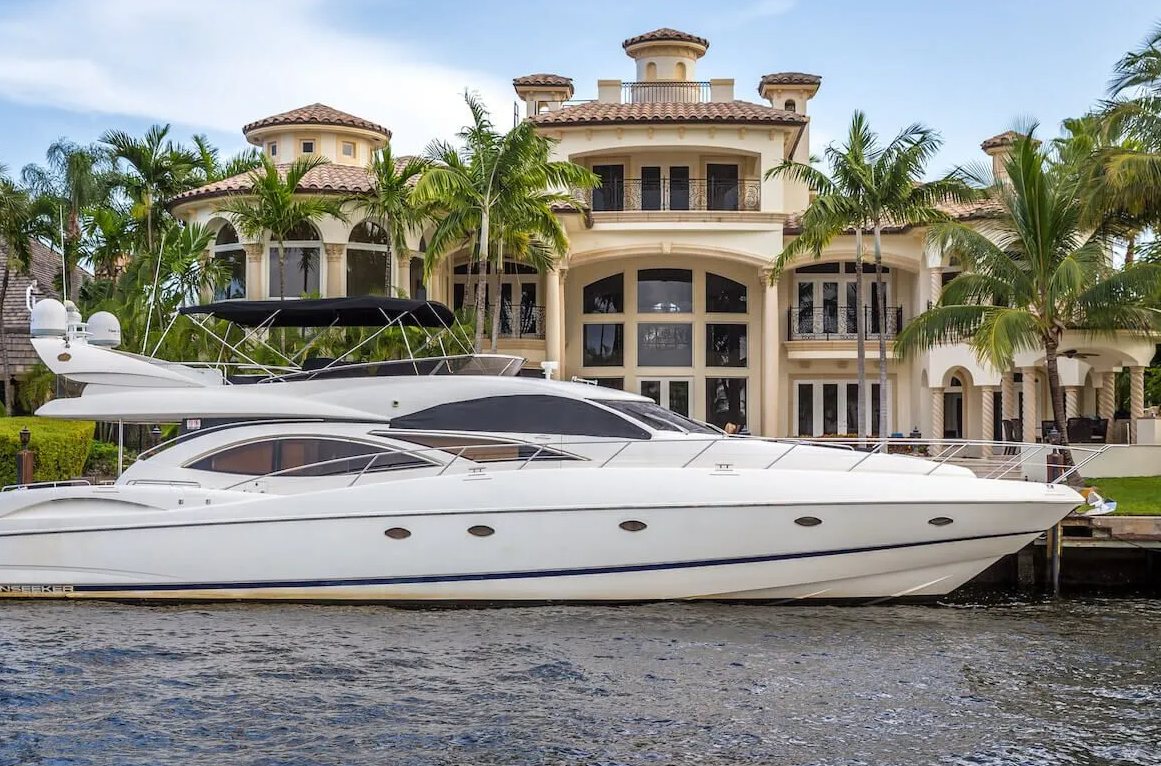 Boats Upholstery in Miami for Long Lasting Comfort and Practical Style